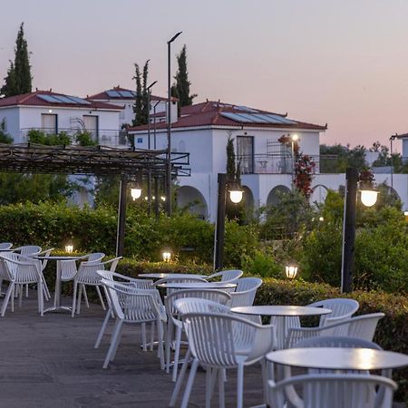 Sunrise Village Beach Hotel Kalamaki  Exterior foto